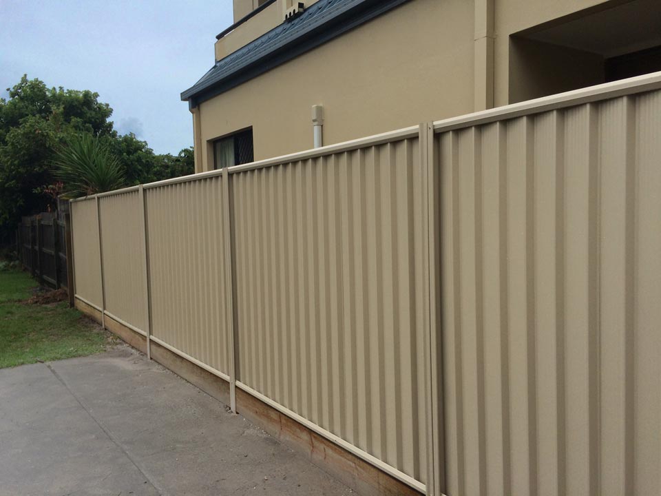 Dog Fence  Fencescape Fencing