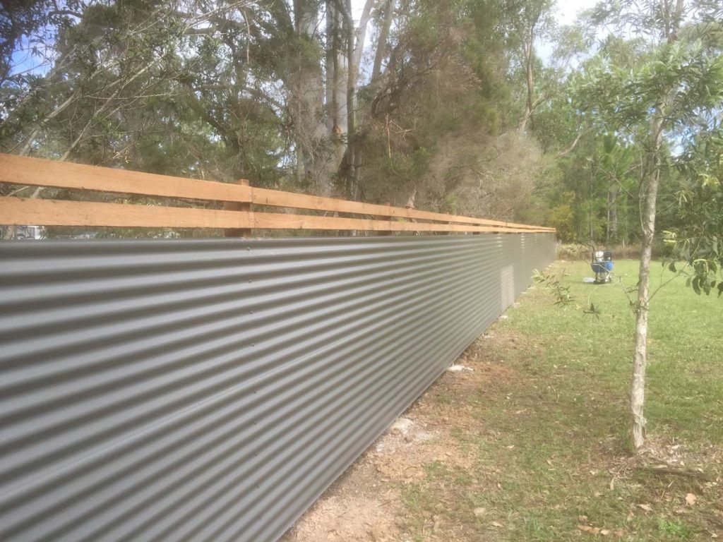 Colorbond and Timber fence