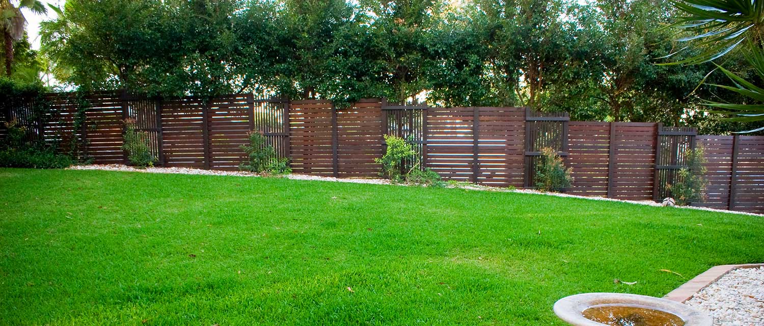 Feature Fencing  Fencescape Fencing