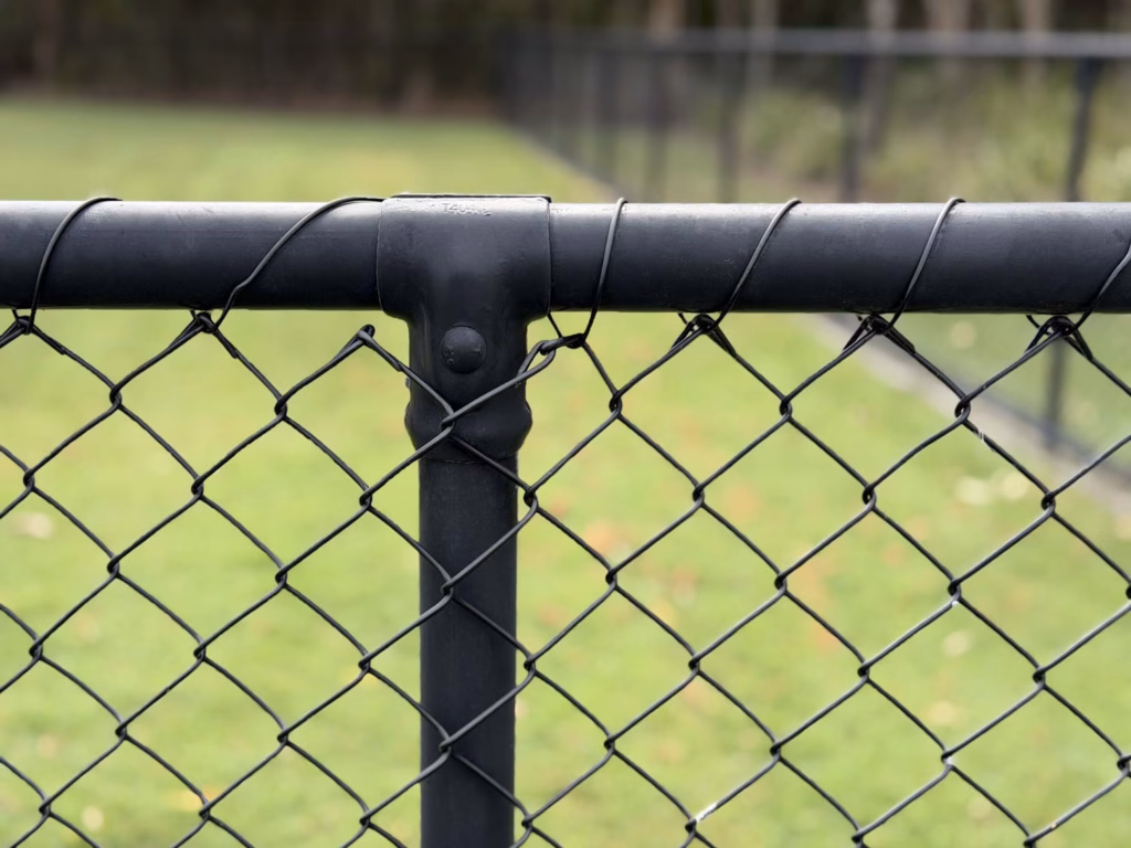 Black chainwire 40nb fence posts with T fitting